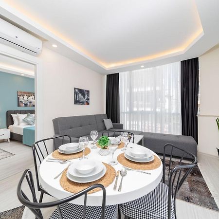 Hadrian Towers Hotel Antalya Bagian luar foto