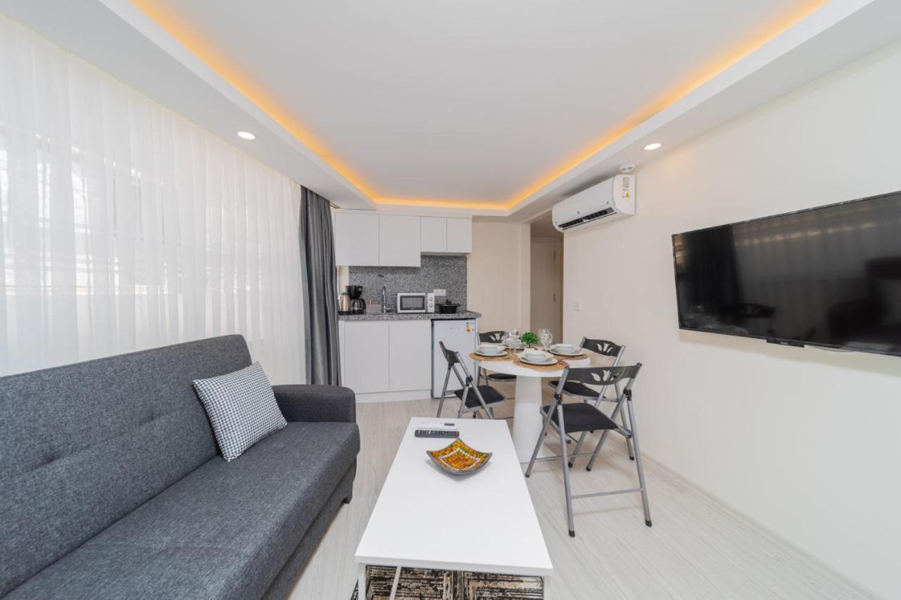 Hadrian Towers Hotel Antalya Bagian luar foto