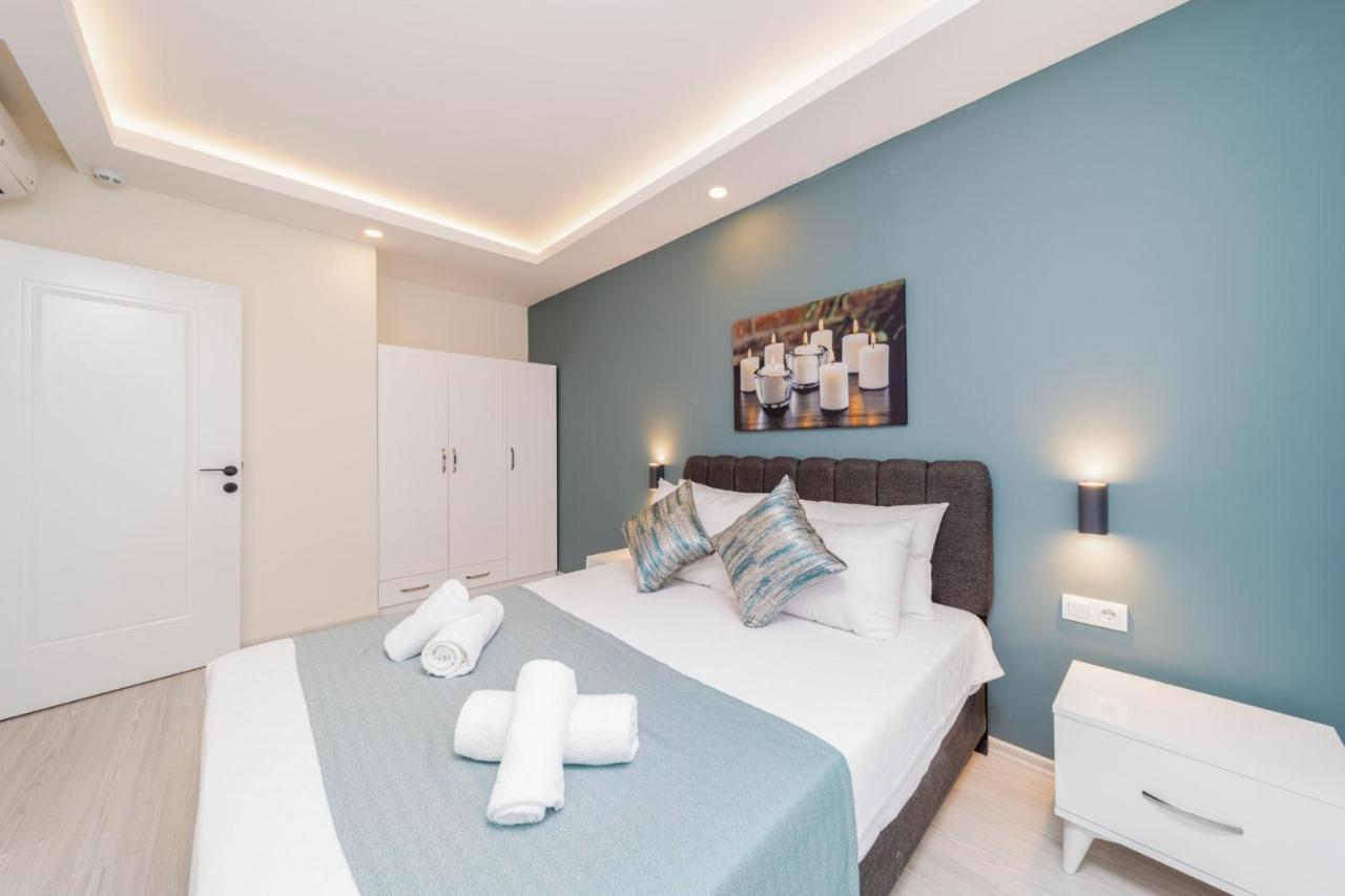 Hadrian Towers Hotel Antalya Bagian luar foto