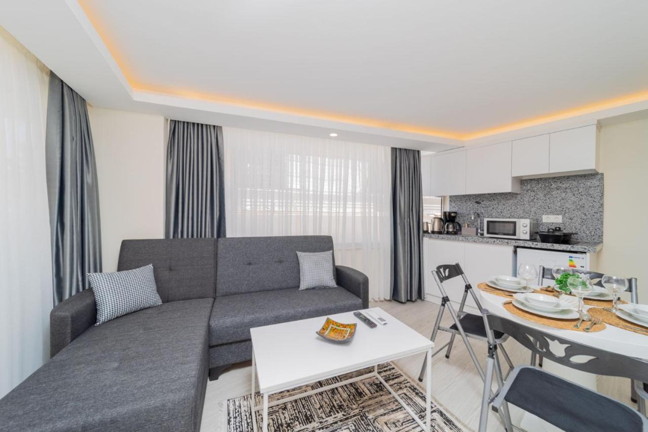 Hadrian Towers Hotel Antalya Bagian luar foto